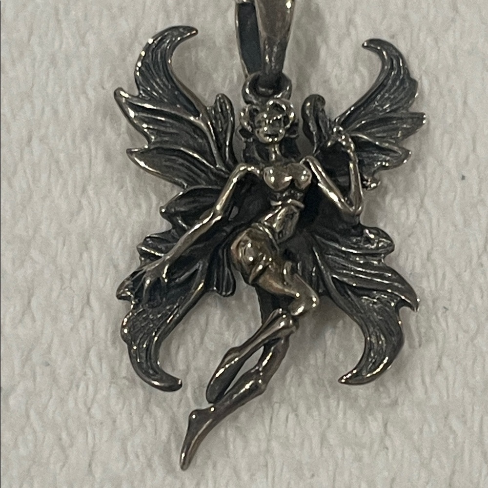 Vintage 925 sterling silver Fairy Sprite Necklace detailed wings Art Nouveau